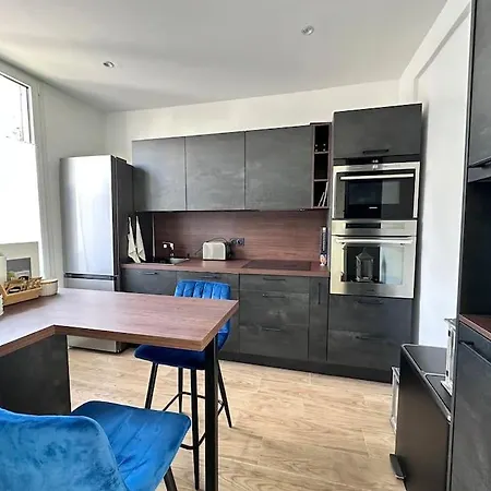 Maisonnette 3 Pieces, 2 Apartment Villejuif